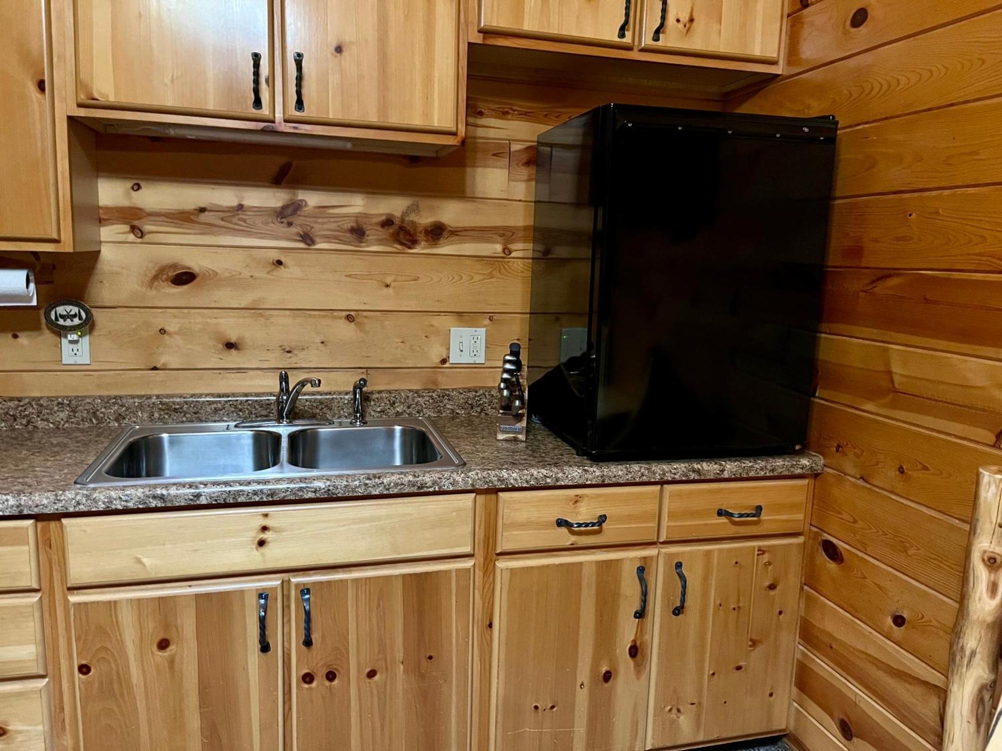 Badlands Frontier Cabins 沃尔 外观 照片