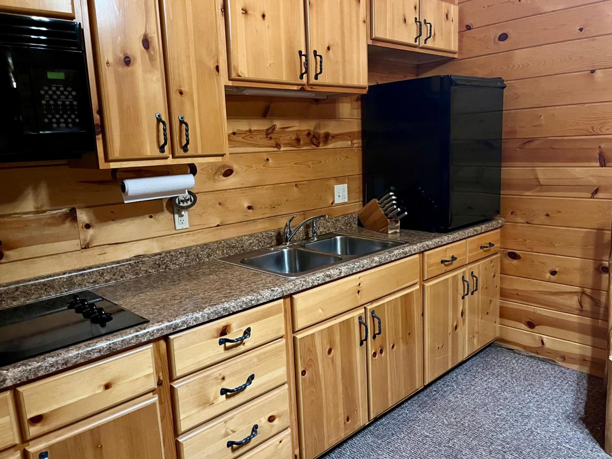 Badlands Frontier Cabins 沃尔 外观 照片