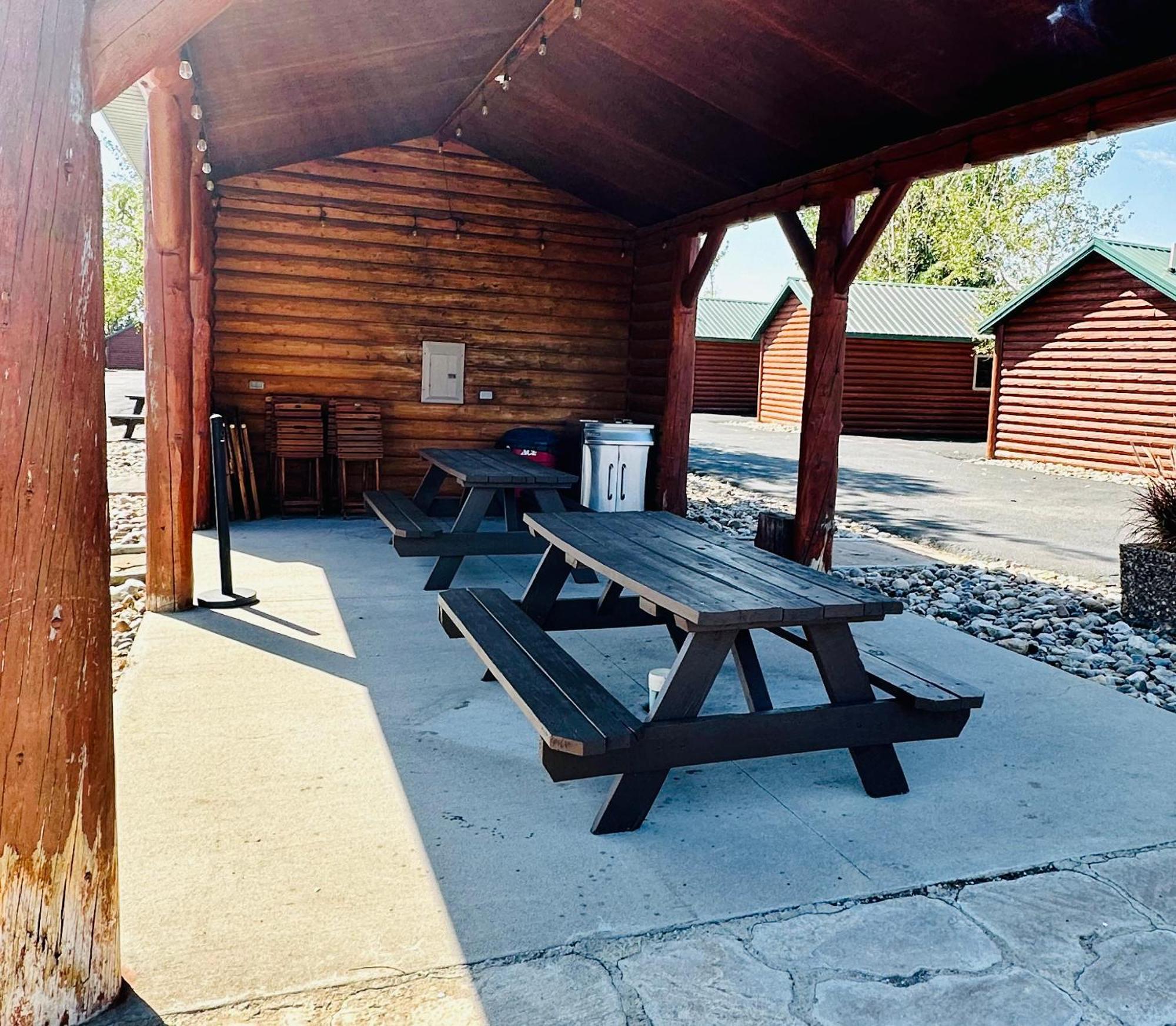 Badlands Frontier Cabins 沃尔 外观 照片